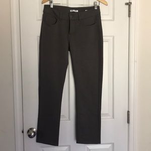 NWOT Lee Riders Mid Rise Skinny Pants